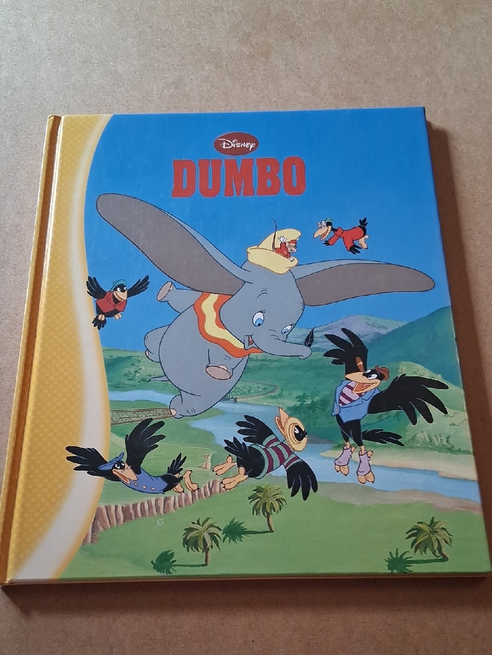 Disney Dumbo Hardcover - Blue, Yellow & Gray Illustration